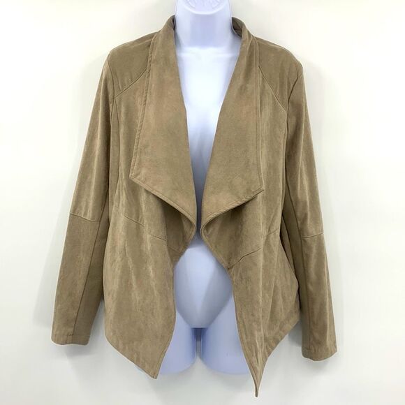 BB Dakota Jackets & Blazers - BB Dakota Suede It Out‎ Jacket Sz M
